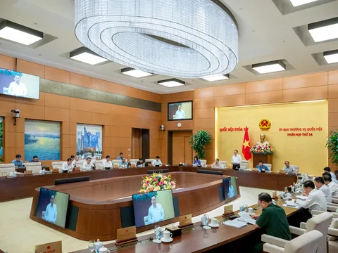 Phiên họp thứ 35 của UBTVQH xem xét nhiều nội dung quan trọng