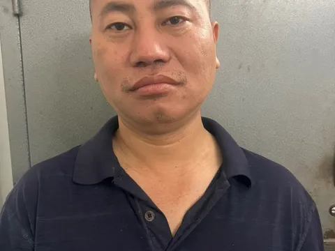 Đối tượng tự xưng 'sư thầy Thích Tâm Phúc' bị truy tố tội lừa đảo và làm gi