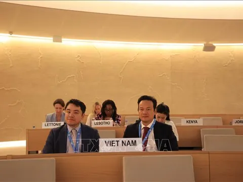 Hội đồng Nhân quyền LHQ thông qua nghị quyết của Việt Nam và các nước