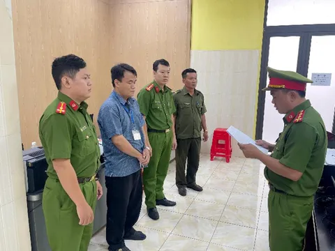 Khởi tố, bắt tạm giam Đăng kiểm viên Trung tâm Đăng kiểm xe cơ giới Đồng Nai