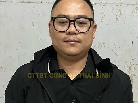 Bắt tạm giam đối tượng dùng sổ đỏ giả để lừa đảo chiếm đoạt gần 800 triệu đồng