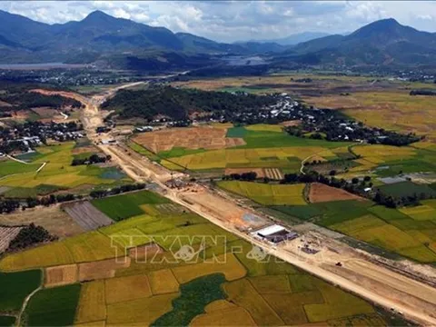 Người bị thu hồi đất được hỗ trợ đào tạo nghề, giải quyết việc làm