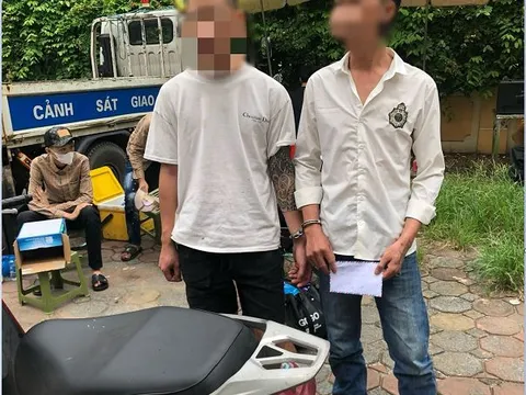 Nam thanh niên tự giác giao nộp ma túy khi gặp tổ công tác 141