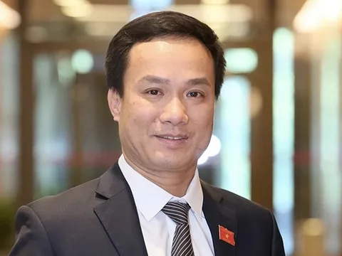 Công bố 2 Nghị quyết của Ủy ban Thường vụ Quốc hội về công tác cán bộ