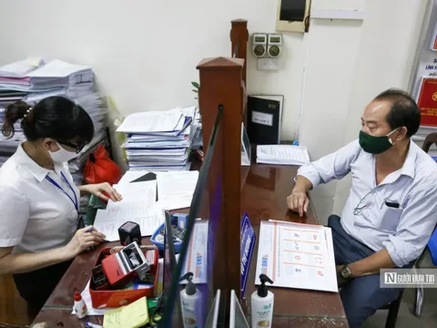 Hoàn thiện chính sách nâng bậc lương với cán bộ, công chức, viên chức