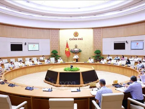 Nghị quyết phiên họp chuyên đề về xây dựng pháp luật tháng 8