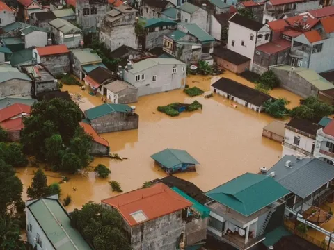 Hà Nội ban hành Công điện khẩn tập trung ứng phó lũ lớn trên các tuyến sông