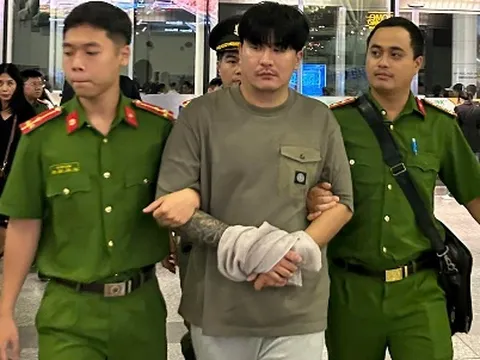 Bắt giữ đối tượng người Hàn Quốc bị truy nã về tội giết người