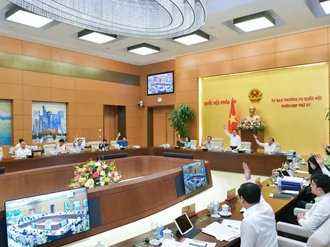 Thông qua việc sắp xếp cấp huyện, cấp xã của 13 tỉnh, thành phố