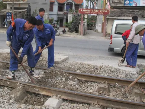 Xử lý công trình đường sắt có dấu hiệu nguy hiểm, không đảm bảo an toàn thế nào?