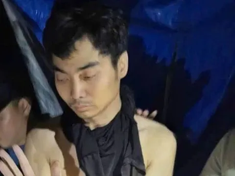 Bắt nghi phạm dùng dao sát hại bố đẻ ở Phú Thọ