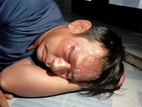 Làm thơ đăng trên Facebook, người đàn ông bị nhóm người đánh nhập viện