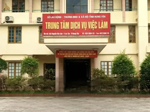 Bắt tạm giam Giám đốc Trung tâm dịch vụ việc làm tỉnh Hưng Yên