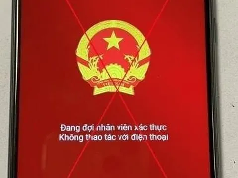 Người phụ nữ bị mất gần 3 tỷ đồng khi cài đặt phần mềm Dịch vụ công 'giả mạo'