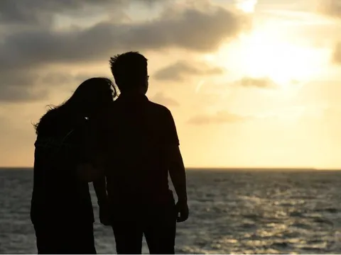 Là phụ nữ, cần lắm yêu thương mình