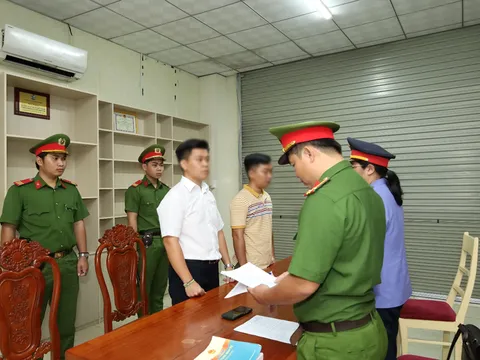 Khởi tố Phó Giám đốc trung tâm đăng kiểm ở Hậu Giang về tội nhận hối lộ