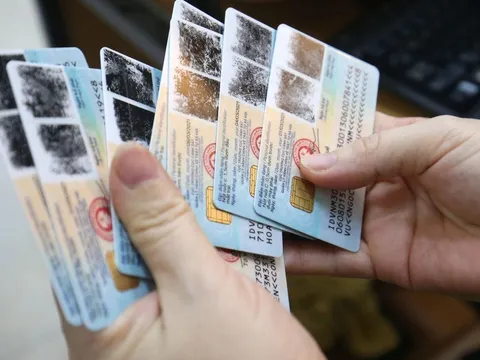 Theo quy định mới nhất, có bắt buộc cung cấp ADN khi làm thẻ căn cước?