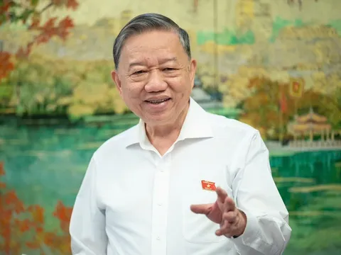 Tổng Bí thư Tô Lâm: Luật Nhà giáo khi ban hành phải tạo cho thầy cô sự phấn khởi, được tôn vinh