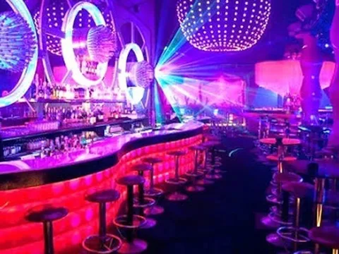 Sửa quy định về điều kiện kinh doanh dịch vụ karaoke, vũ trường