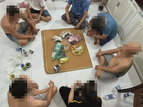 Đồng Nai: Bắt quả tang 7 đối tượng đánh bạc tại phường Trảng Dài