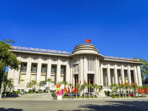 NHNN yêu cầu các tổ chức tín dụng ổn định lãi suất tiền gửi, giảm lãi suất cho vay