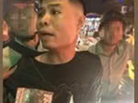 Phát hiện nam thanh niên đi 'ship' ma tuý ở Hà Nội