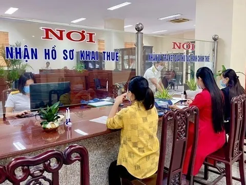 Đề xuất hoãn xuất cảnh đối với cá nhân nợ thuế từ 10 triệu đồng