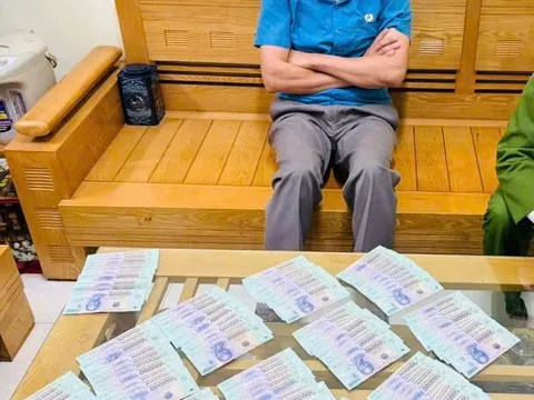 Bắt quả tang Chủ tịch phường ở Bắc Giang nhận hối lộ