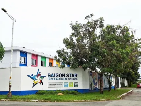 Phụ huynh hoang mang khi trường Saigon Star dừng hoạt động