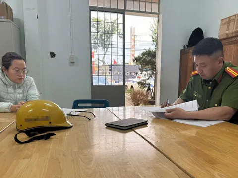 Giả danh cán bộ Sở để lừa giáo viên muốn chuyển trường, thi viên chức