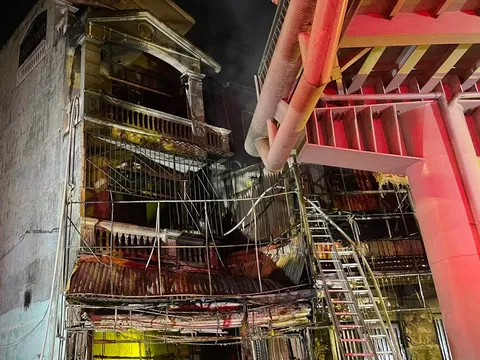 Hà Nội: Khởi tố đối tượng đốt quán cafe làm nhiều người tử vong tại quận Bắc Từ Liêm