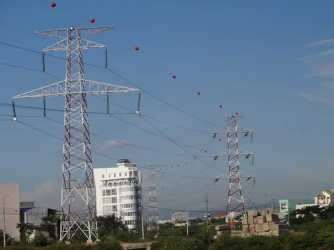 Đề xuất quy định mới bảo vệ an toàn công trình điện lực