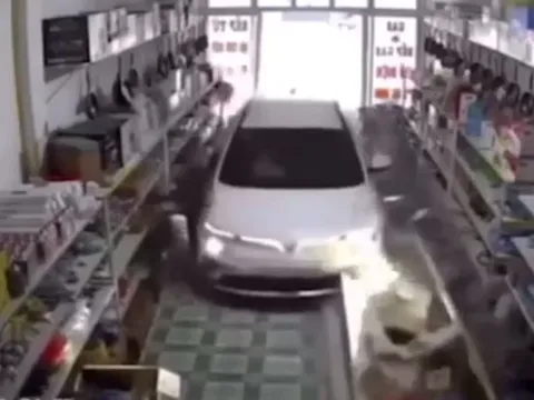 Xác định danh tính tài xế lái ô tô lao vào nhà tông bé gái tử vong