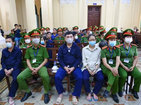 Xét xử ‘bà trùm’ ma túy Oanh Hà cùng 34 đồng phạm