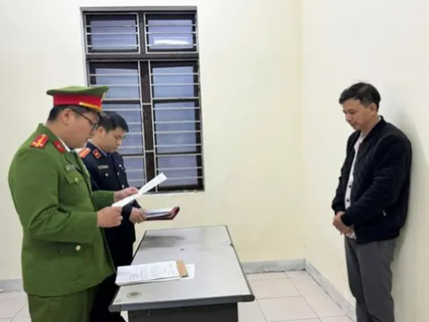 Giả danh nhân viên ngân hàng để hỗ trợ lấy lại tiền chuyển nhầm