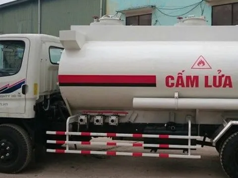 Phương tiện vận chuyển hàng hóa nguy hiểm trên đường bộ phải đạt điều kiện nào?