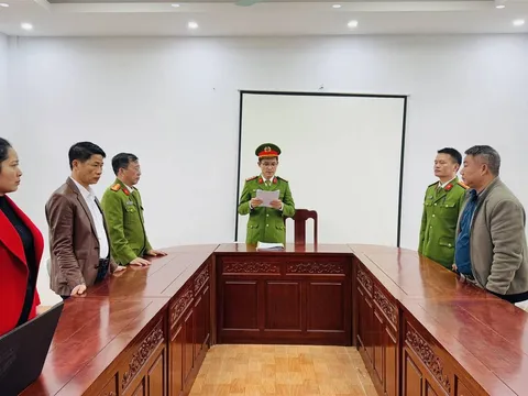 Khởi tố, bắt tạm giam nguyên Chủ tịch xã ở Lào Cai