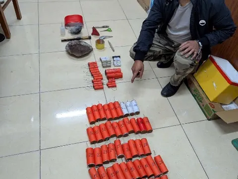 Hà Nội: Bắt giữ đối tượng sản xuất pháo nổ tại huyện Sóc Sơn