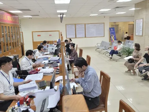 Đổi mới chính quyền địa phương: Đẩy mạnh phân quyền giữa cơ quan nhà nước ở Trung ương với địa phương