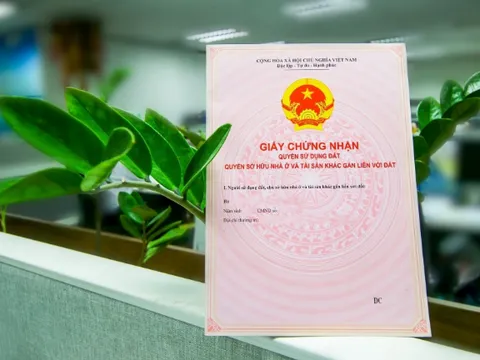 Người dân có thể tra cứu thông tin thửa đất nhờ quét mã QR trên sổ đỏ