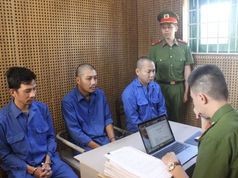 Triệt phá đường dây lập hơn 80 công ty 'ma' để mua bán trái phép hóa đơn