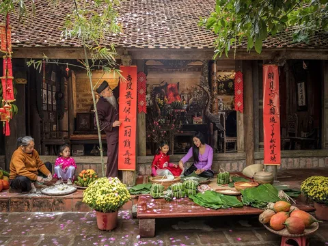 Những việc nên làm trong ngày tất niên Tết Ất Tỵ 2025