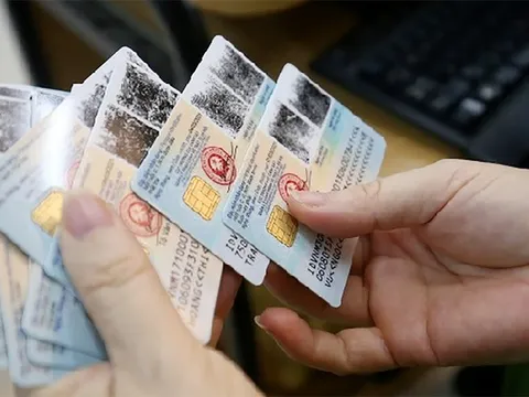 Bao nhiêu tuổi được làm Căn cước công dân gắn chip ?