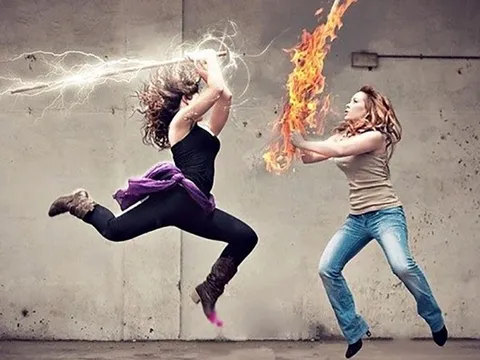 Phụ nữ nói không với đánh ghen