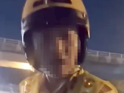 Đình chỉ CSGT xưng hô thiếu chuẩn mực với người vi phạm ở TP.HCM