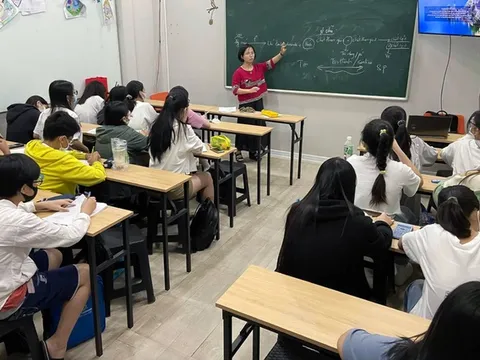 Gốc của dạy thêm học thêm