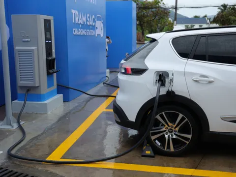 Đề xuất miễn phí trước bạ cho ô tô điện đến 28/2/2027