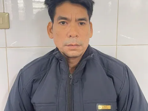 Khởi tố đối tượng đâm hàng xóm tử vong rồi tự tử bất thành