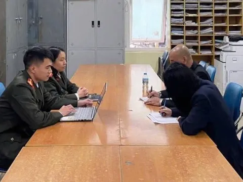 Xử phạt chủ tài khoản facebook đăng tải clip đánh bạc để câu 'like'