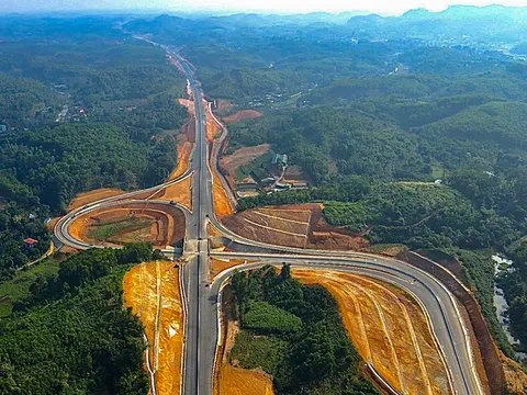 Lập 7 Đoàn Kiểm tra về rà soát, tháo gỡ các khó khăn, vướng mắc liên quan đến các dự án giao thông trọng điểm